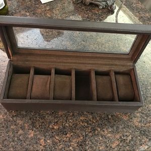 Like new watch box holder- Perfect condition !